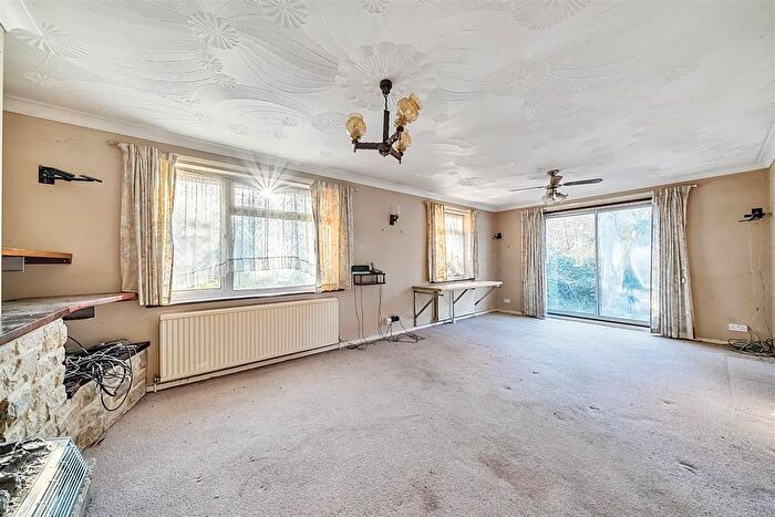 2 Bedroom Bungalow For Sale In Horton Heath, Horton, Wimborne, BH21