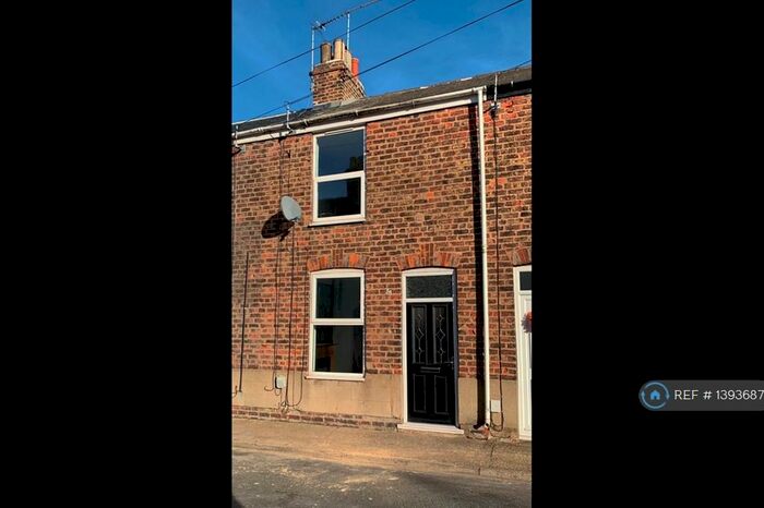 2 Bedroom Terraced House To Rent In Norwood Grove, Beverley, HU17