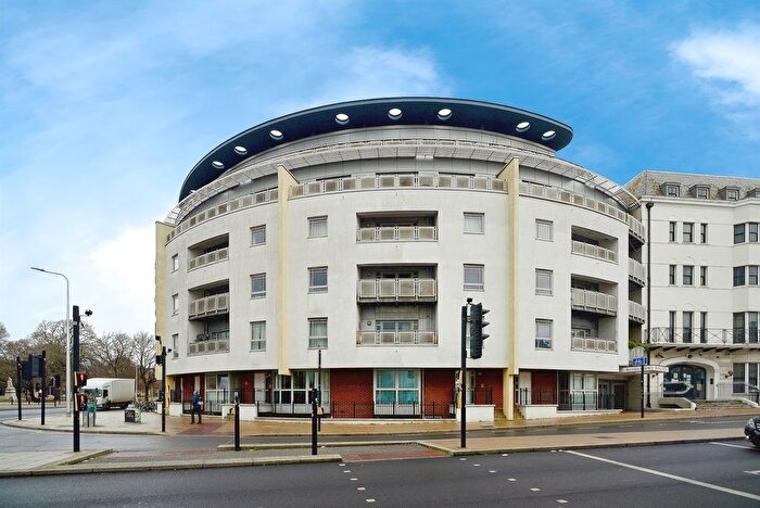 2 Bedroom Flat To Rent In Grand Parade, Brighton, BN2