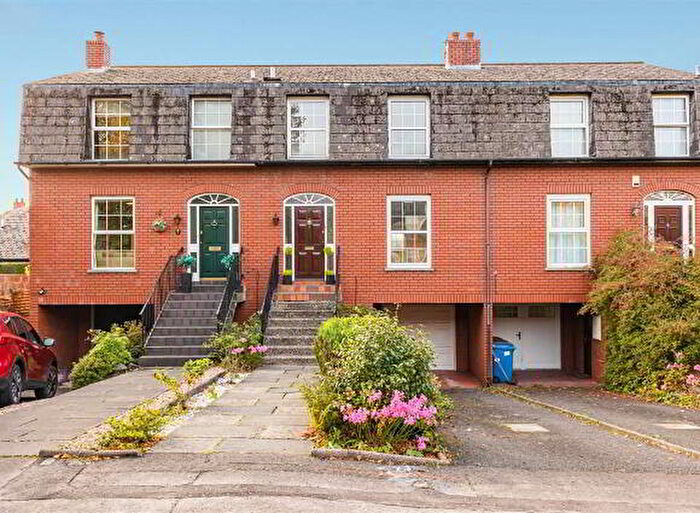 3 Bedroom TownHouse For Sale In Windsor Court, Belfast, BT9