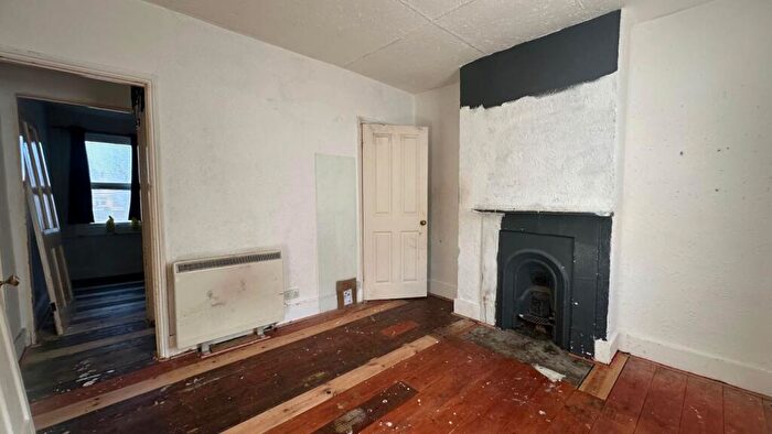 2 Bedroom Terraced House For Sale In Palmerston Road, Croydon, Surrey, CR0