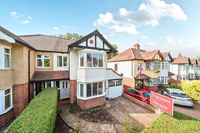 3 Bedroom Semi-Detached House For Sale In Woodlands Avenue, West Byfleet, KT14