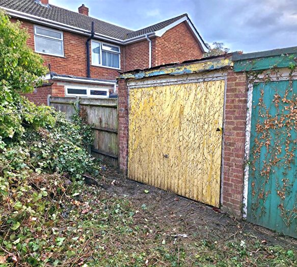 3 Bedroom End Of Terrace House For Sale In Bedford Avenue, Southampton, SO19