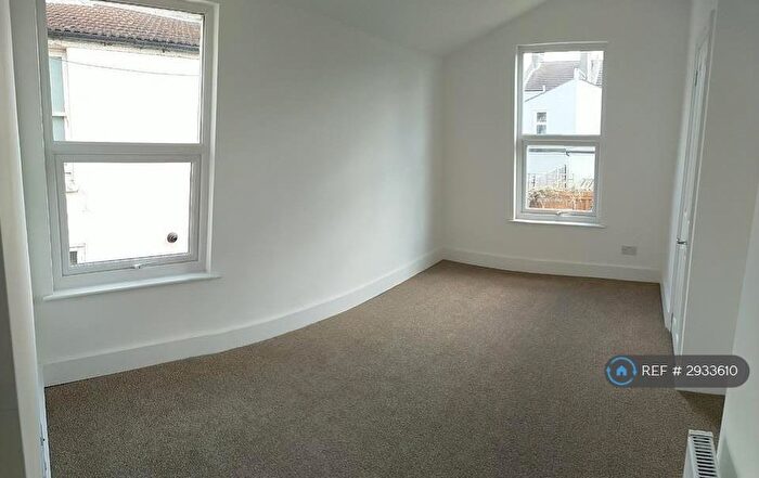4 Bedroom Terraced House To Rent In St. Leonards Road, Southend-On-Sea, SS1