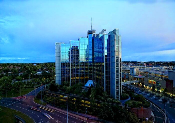 1 Bedroom Flat To Rent In Nd Floor Churchill Place, Basingstoke, RG21