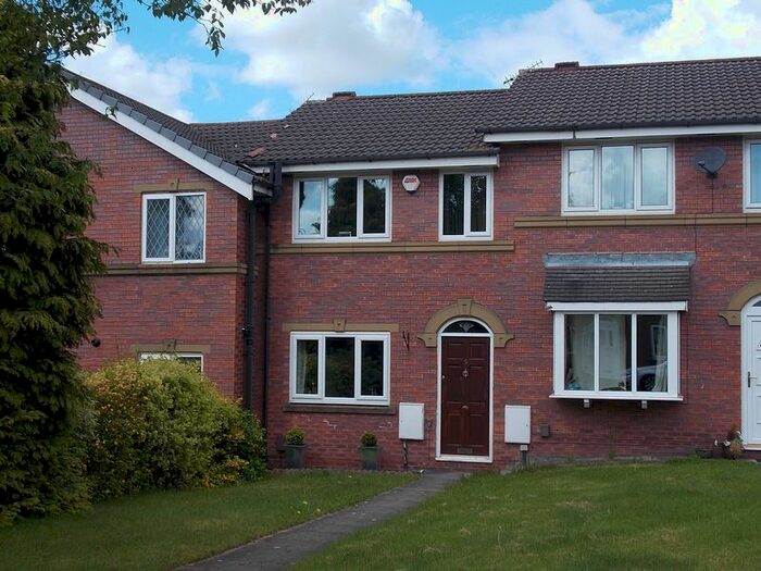 2 Bedroom Mews To Rent In Wardens Bank, Westhoughton, Bolton, BL5