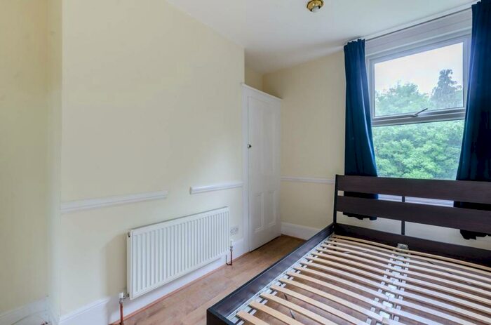 1 Bedroom Flat To Rent In St James's Road, Croydon, CR0