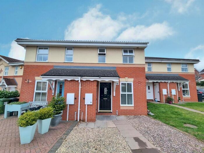 2 Bedroom Terraced House For Sale In Falcon Close, Droitwich WR9