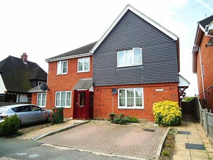 1 Bedroom House To Rent In Hawthorne Avenue, Eastcote, HA4