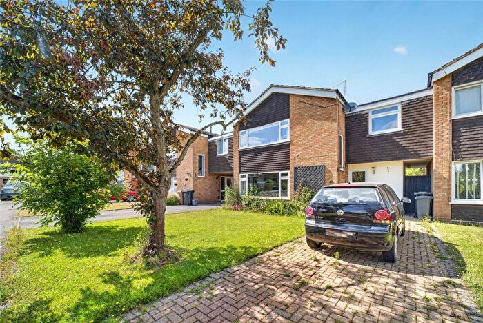 4 Bedroom Link Detached House For Sale In Quintons Corner, East Bergholt, Colchester, Suffolk, CO7