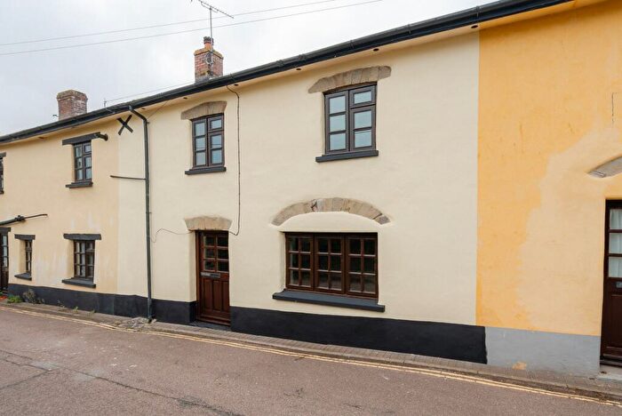 2 Bedroom Cottage To Rent In Bewsley Hill, Copplestone, EX17