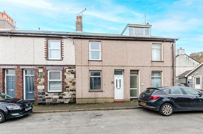 2 Bedroom Terraced House For Sale In Ambrose Street, Bangor, Gwynedd, LL57
