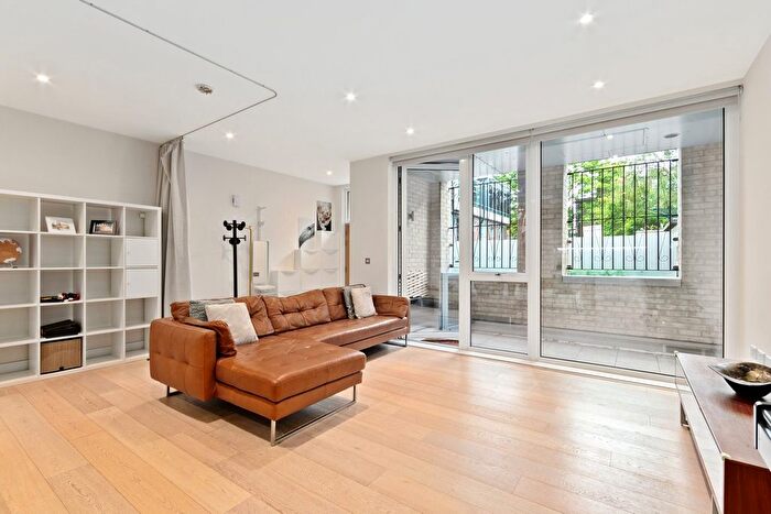 1 Bedroom Flat To Rent In Vencourt Place, Ravenscourt Park, Hammersmith, W6