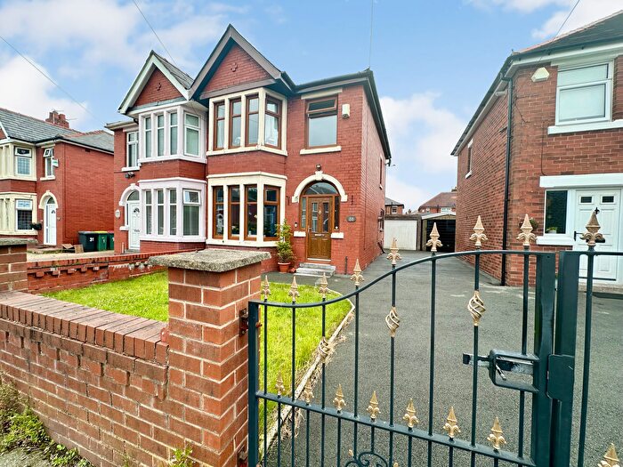3 Bedroom Semi-Detached House For Sale In Gaythorne Avenue, Preston, PR1