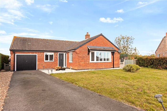 3 Bedroom Bungalow For Sale In Willowbrook Drive, Brigg, DN20