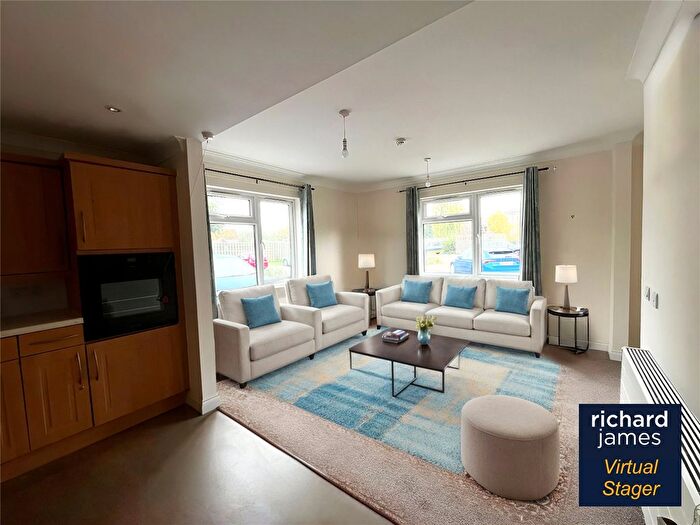 2 Bedroom Flat For Sale In Stanton Lodge, Kingsdown Road, South Marston, SN3