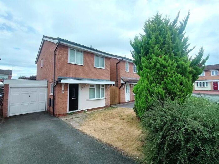 2 Bedroom Detached House To Rent In Broadleigh Way, Wistaston, CW2