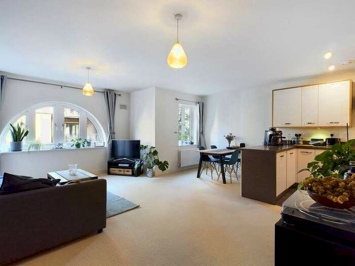 2 Bedroom Apartment To Rent In Bridleway House, Cannons Wharf, Tonbridge TN9