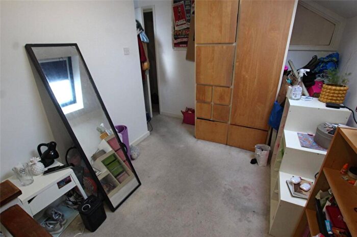 1 Bedroom Property To Rent In Newlands Quay, London, E1W