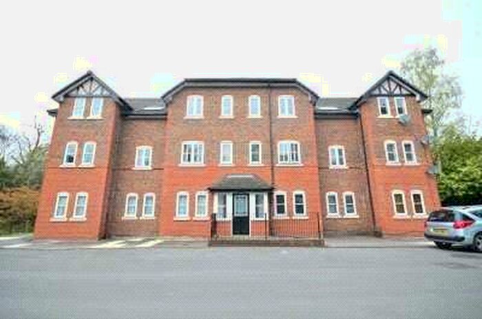 2 Bedroom Apartment To Rent In Pencarrow Close, Didsbury, Manchester, M20