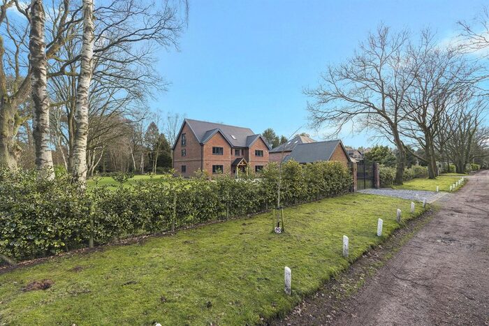 6 Bedroom Detached House For Sale In Sandy Lane, Cranage, Crewe, CW4