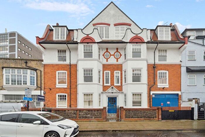 1 Bedroom Flat For Sale In Bulwer Street, Shepherds Bush, W12