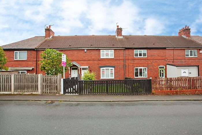 3 Bedroom Terraced House For Sale In Newstead Drive, Fitzwilliam, Pontefract, WF9