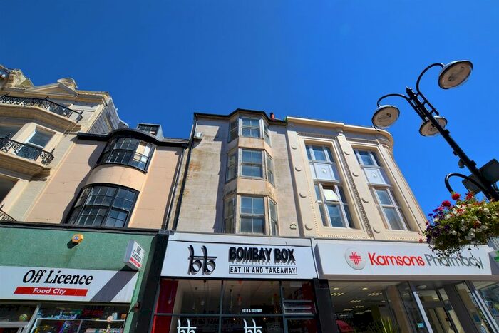 2 Bedroom Flat To Rent In Wellington Place, Hastings TN34