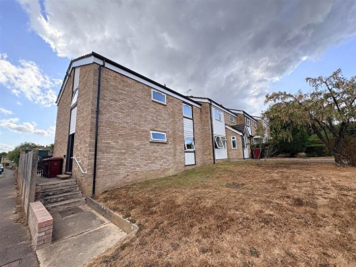 1 Bedroom Flat To Rent In Valentines Lea, Northchapel, Petworth, GU28