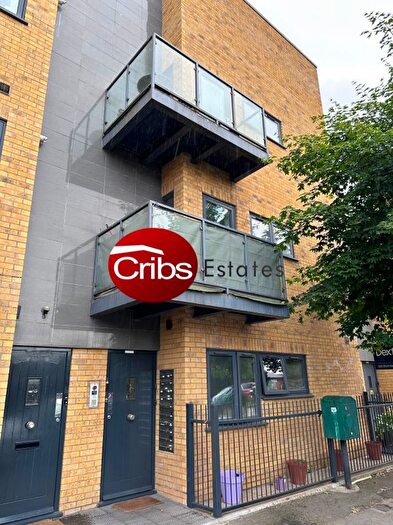 Studio To Rent In South Park Road, SW19