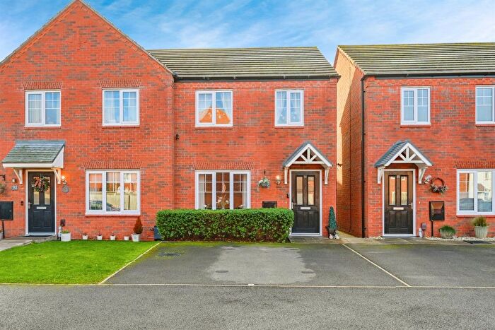 2 Bedroom Semi-Detached House For Sale In Lakin Lane, Fradley, Lichfield, WS13