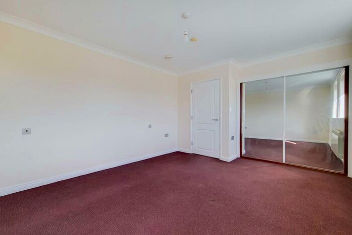 1 Bedroom Flat To Rent In Monarch Drive, Beckton, London, E16
