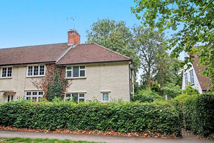 3 Bedroom Terraced House For Sale In Pixmore Way, Letchworth Garden City, SG6