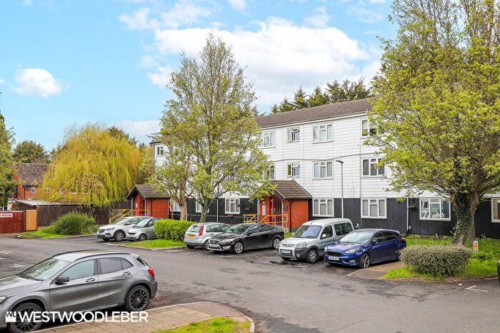 1 Bedroom Apartment To Rent In Ogard Road, Hoddesdon, EN11