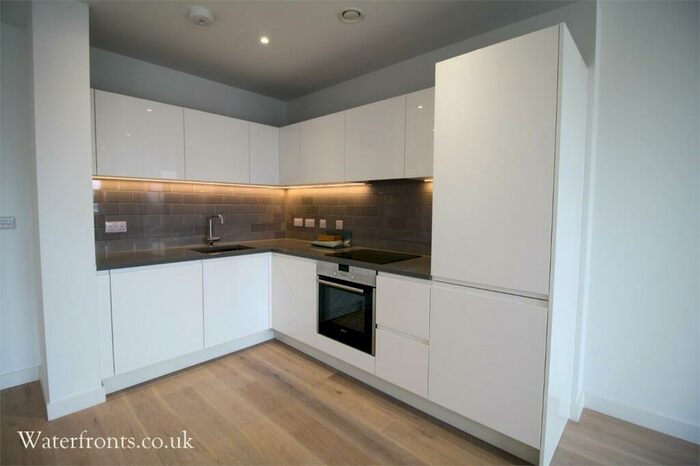 1 Bedroom Apartment To Rent In Pendant Court, Shipwright Street, London, E16