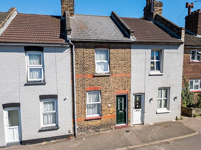 2 Bedroom Terraced House For Sale In Factory Road, Northfleet, Gravesend, Kent, DA11