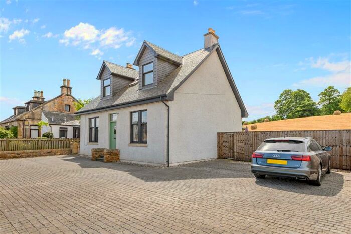 4 Bedroom Detached House To Rent In Greglyn, Main Street, Plean, FK7