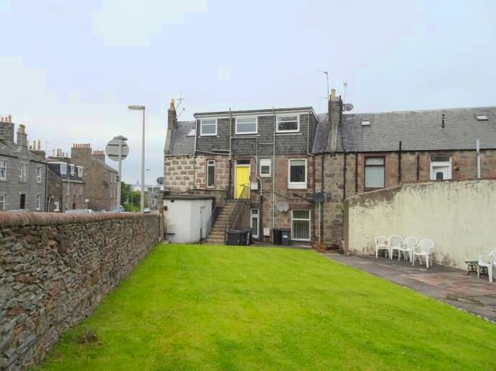 2 Bedroom Flat To Rent In Baxter Street, Aberdeen, AB11