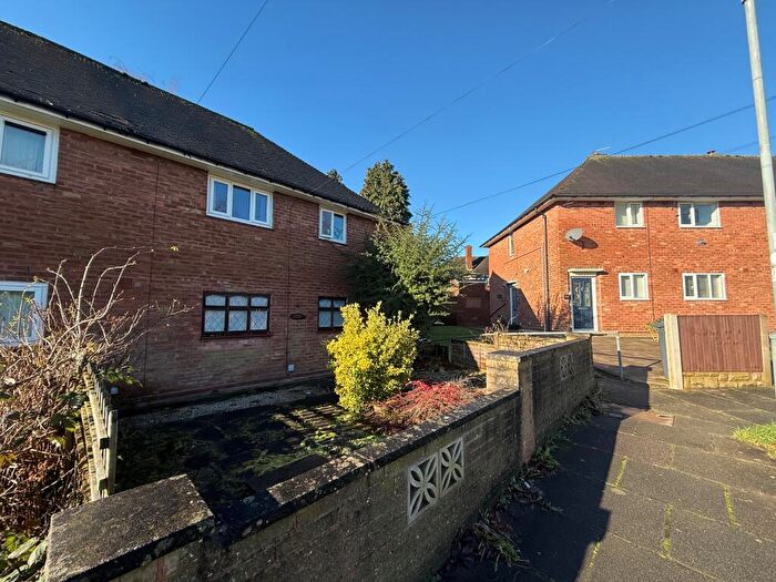 2 Bedroom Maisonette For Sale In Old Oscott Lane, Birmingham, B44
