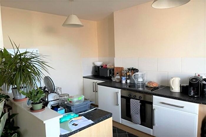 1 Bedroom Flat To Rent In Brockhurst Road, Gosport, PO12