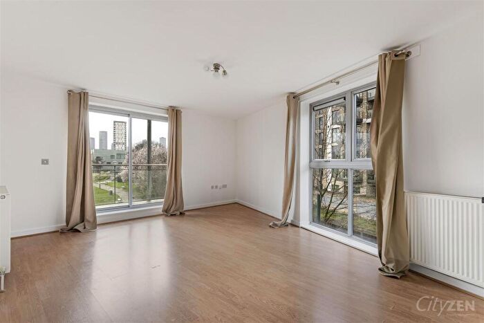 1 Bedroom Flat To Rent In Chadbourn Street, Langdon Park, E14