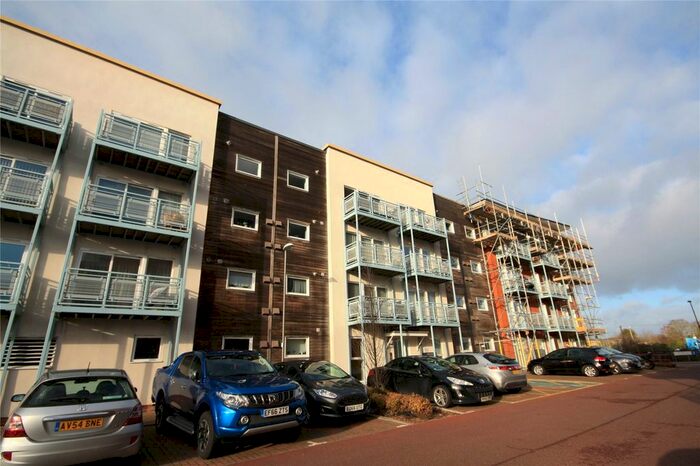 2 Bedroom Flat To Rent In Reavell Place, Ipswich, Suffolk, IP2