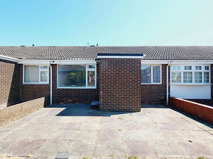 2 Bedroom Bungalow To Rent In Exeter Way, Jarrow, NE32