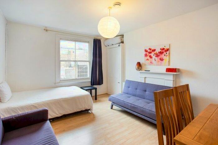 Studio To Rent In Marloes Road, London, W8