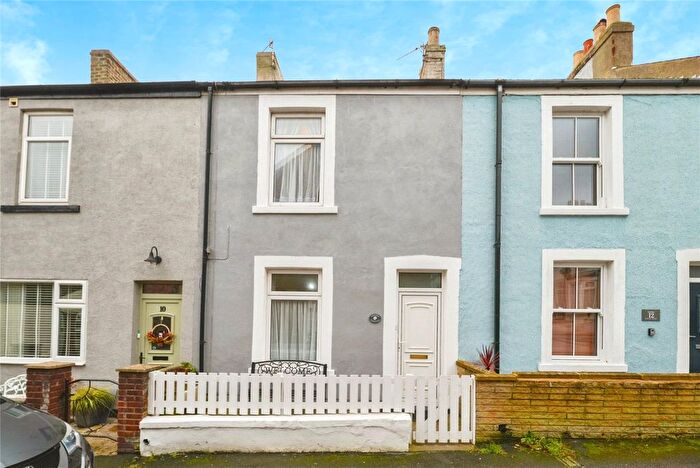3 Bedroom Terraced House For Sale In Scoresby Terrace, Whitby, North Yorkshire, YO21