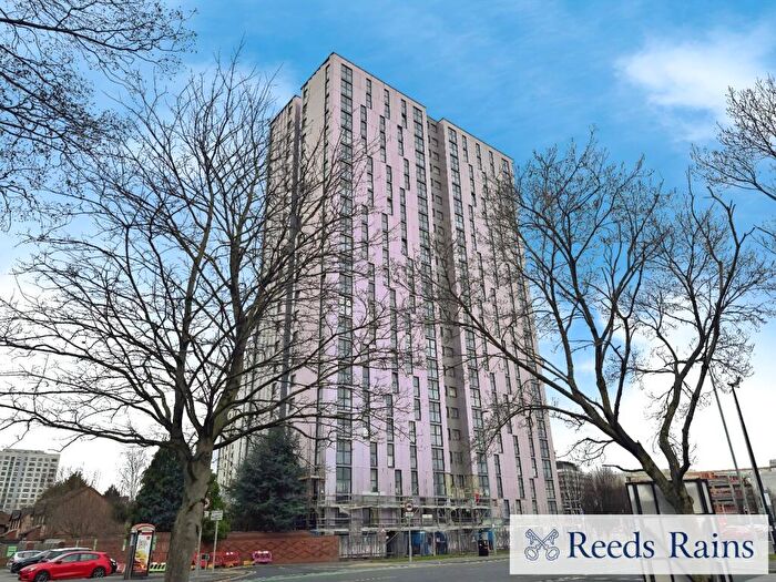 1 Bedroom Apartment For Sale In Thorn Court, Salford, Greater Manchester, M6