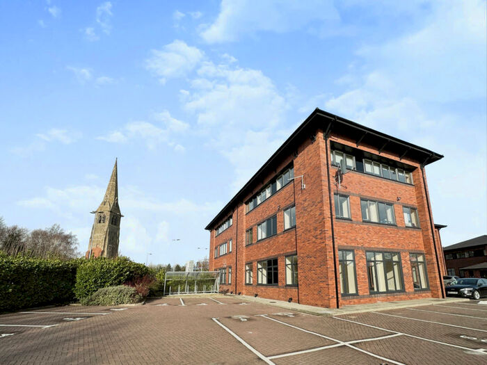 1 Bedroom Flat To Rent In Southwood House, Goodiers Drive, Salford, Lancashire, M5