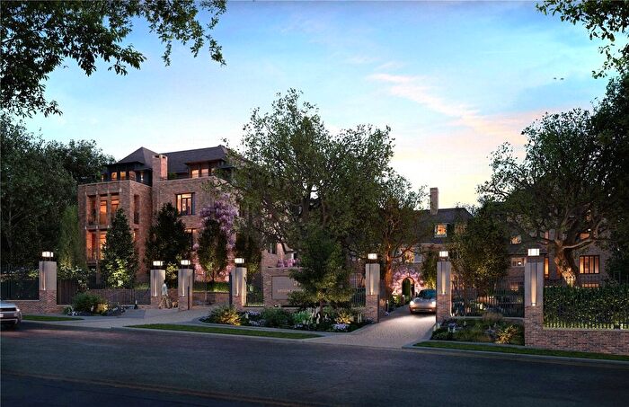 4 Bedroom Flat For Sale In Bishops Avenue Gardens, London, N2