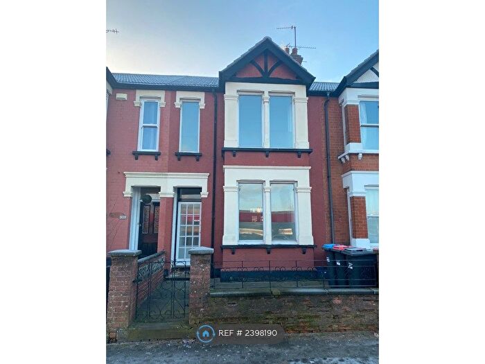 4 Bedroom Terraced House To Rent In Stratford Road, Wolverton, MK12