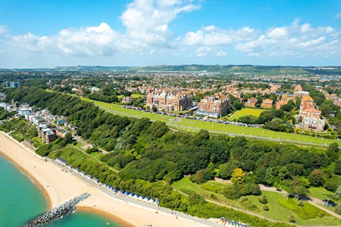 1 Bedroom Apartment For Sale In The Leas, Folkestone, Kent, CT20